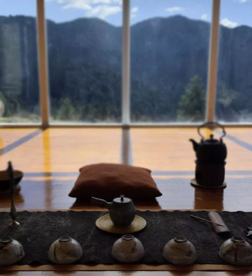 Tea ceremony & meditation 4-26